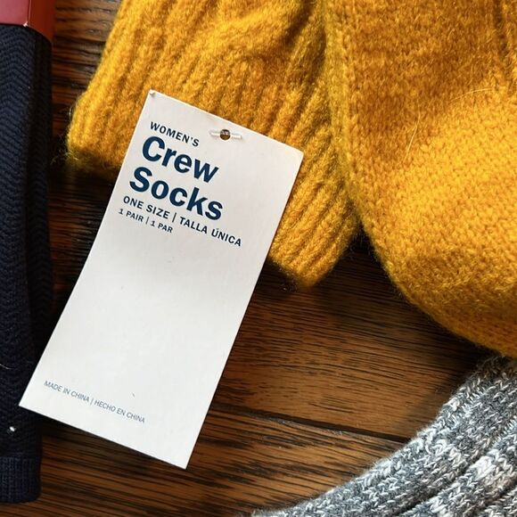 5 pair miscellaneous brand socks D14 - Picture 4 of 7